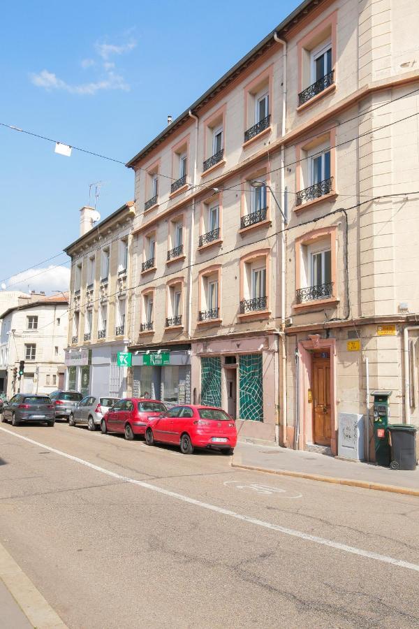 Les Champs, T2 Hypercentre Chic Et Cosy Wifi Par Sovalfi Lägenhet Saint-Etienne  Exteriör bild